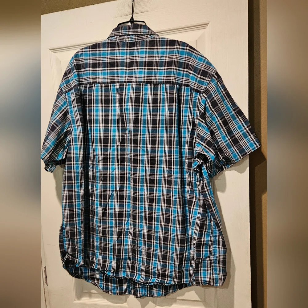 Izod button down